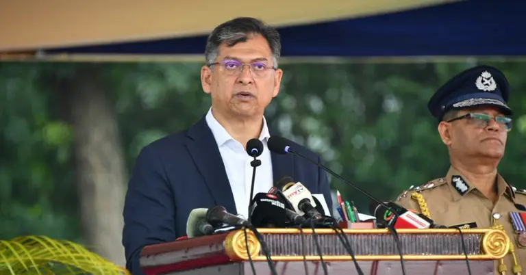 পেশাদারিত্ব, নিরপেক্ষতা ও মানবিক আচরণে ‘জনগণের পুলিশ’ গড়ার আহ্বান স্বরাষ্ট্রমন্ত্রীর